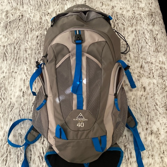 Jansport Hiking Backpack - Picture 1 of 8